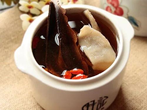 茄瓜可以和灵芝汤一起吃,养生佳肴的完美融合