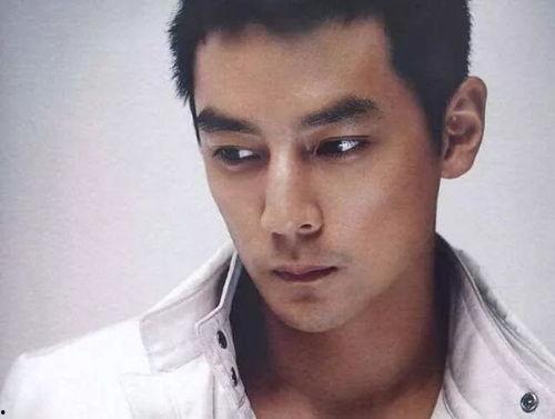 吃瓜增肌男星,揭秘吃瓜增肌男星如何逆袭成为健身达人