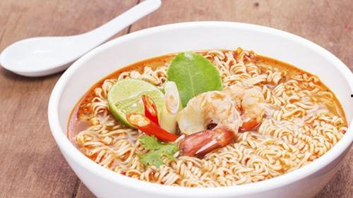 吃泡面的瓜娃子