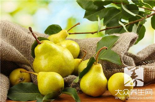 螃蟹可以和哈密瓜一起吃吗,美味搭配的饮食禁忌解析